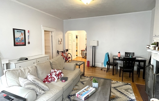 30 Peterborough St Apt B