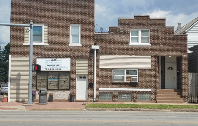 5001 Indianapolis Blvd 2F