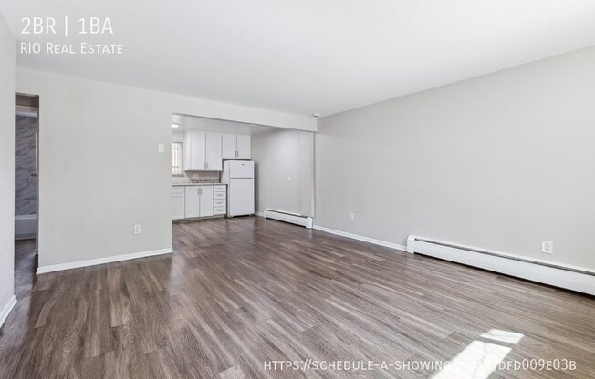 2 beds, 1 bath, 1,000 sqft, $1,695