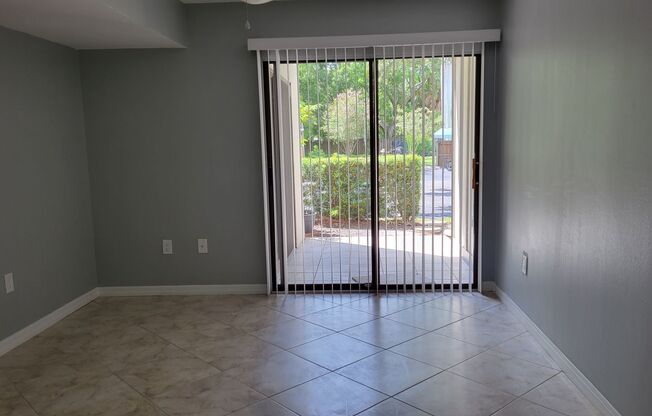 2 beds, 2 baths, $2,200