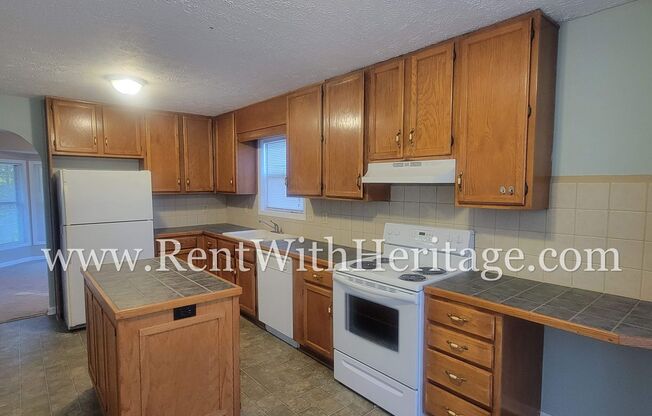 3 beds, 2 baths, $1,875