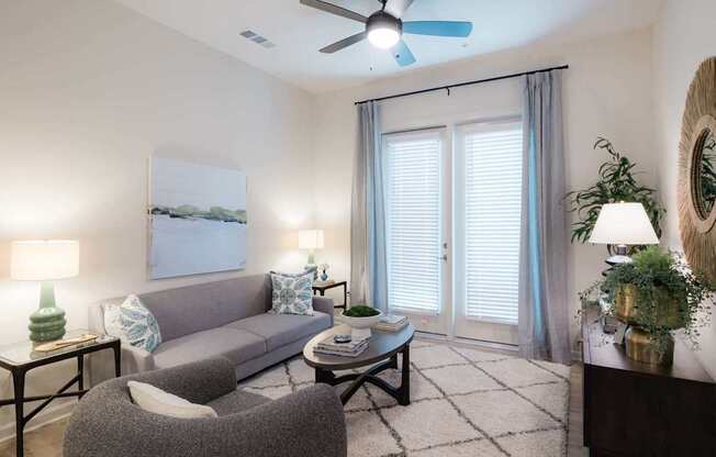 Hudson Renaissance â Luxury Apartments in Wilmington, NC