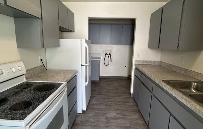 1413-1415 Home Ct