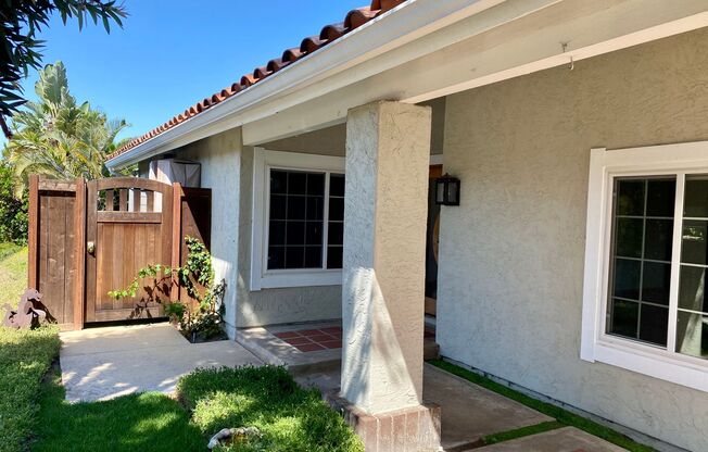 Gorgeous 3 Bed 2 Bath Village Park Home!