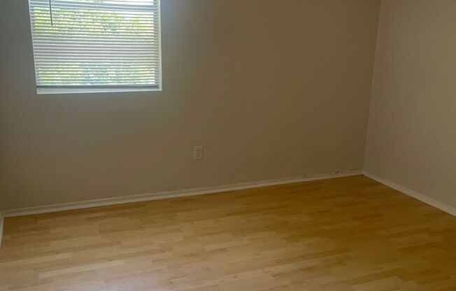 2 beds, 2 baths, 940 sqft, $1,530, Unit OCR-219