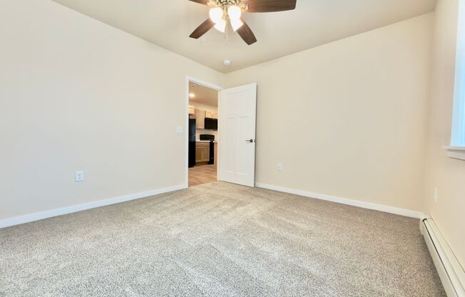 1 bed, 1 bath, 645 sqft, $1,379, Unit EC 4242-01