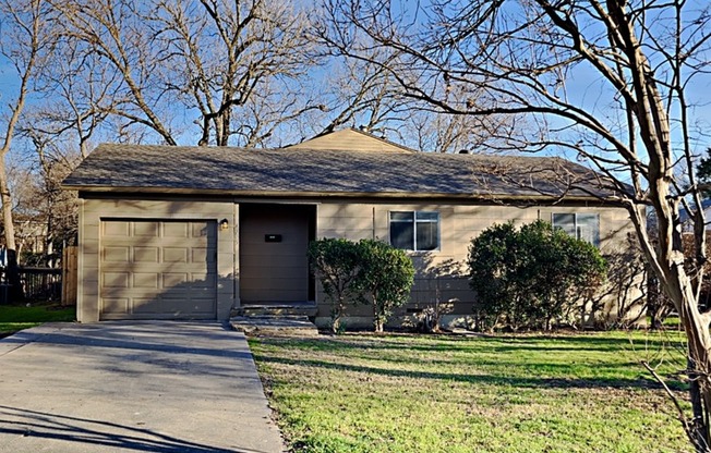 4725 DILWORTH CT