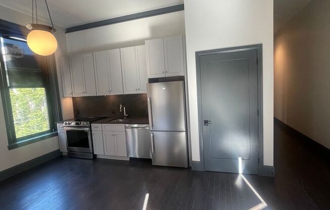 2 beds, 2 baths, 1,055 sqft, $2,299, Unit 301