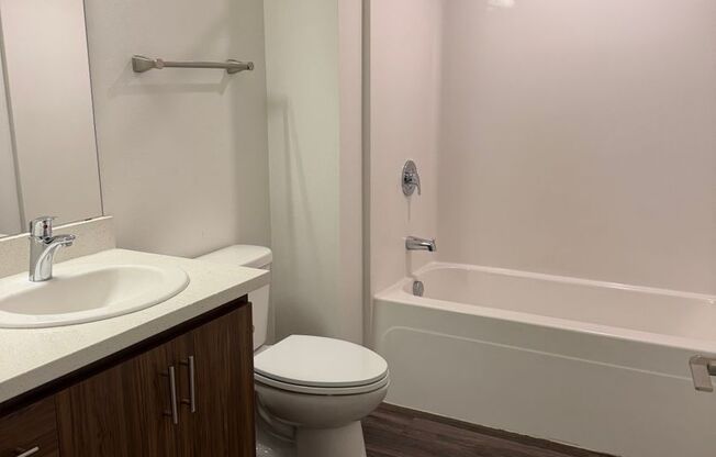 1 bed, 1 bath, 580 sqft, $1,550, Unit 316