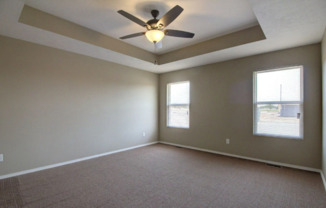 3 beds, 2 baths, $1,545