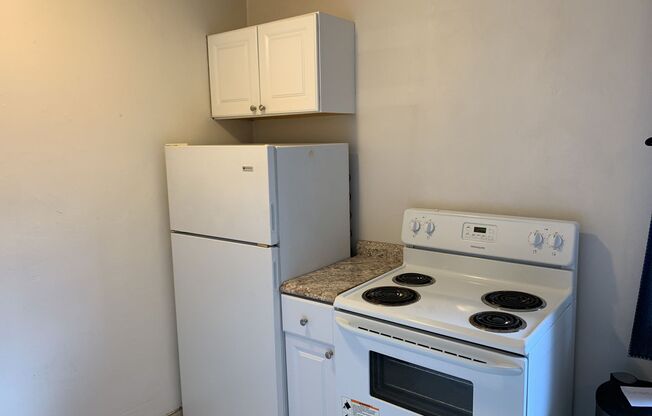 1 bed, 1 bath, 529 sqft, $1,350, Unit A2