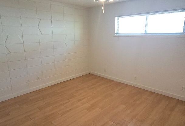 2 beds, 2 baths, 989 sqft, $1,700, Unit PEN-203A