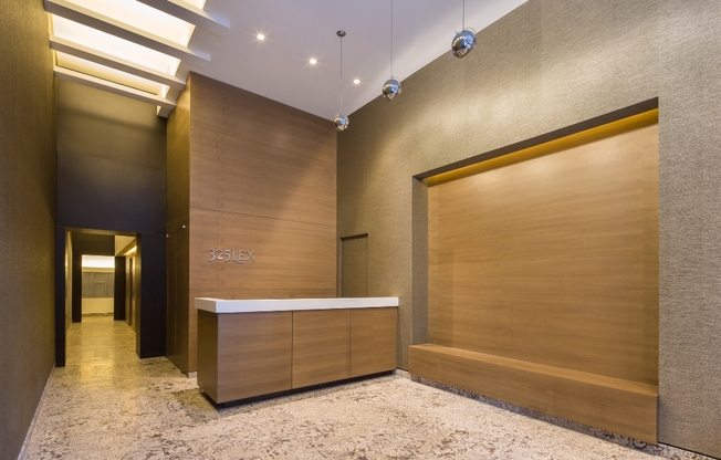 325 Lexington Ave