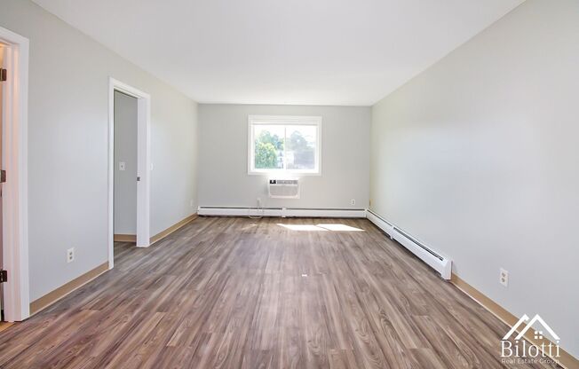 18 Lee Rd