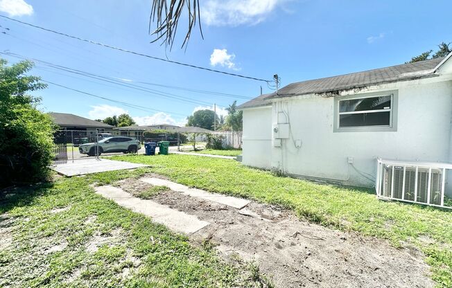 Renovated 3 bed/2 baths house, gated, centrally located in Miami!
