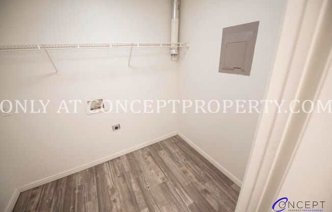 2 beds, 1.5 baths, 1,100 sqft, $1,299, Unit 4062 11