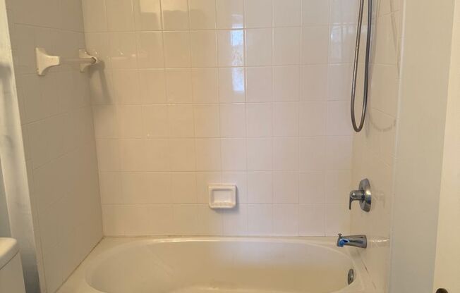 221 Eastpark Drive, Unit B, Celebration