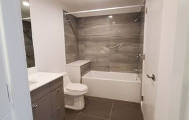 2 beds, 2 baths, 1,000 sqft, $2,625, Unit 609
