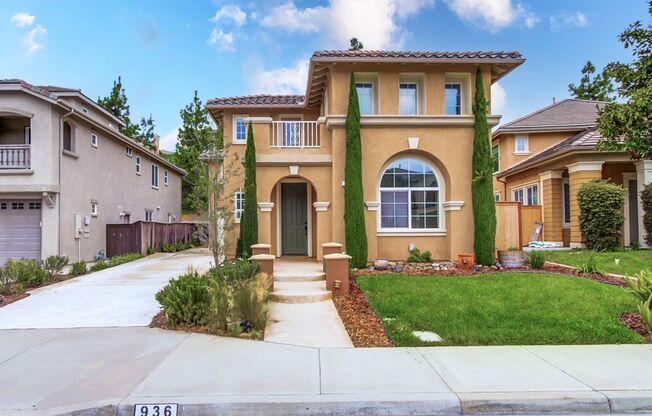 San Elijo Hills 4 Bedroom Home Available Now!