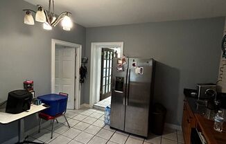 1 bed, 1 bath, $1,299, Unit # DOWNSTAIRS