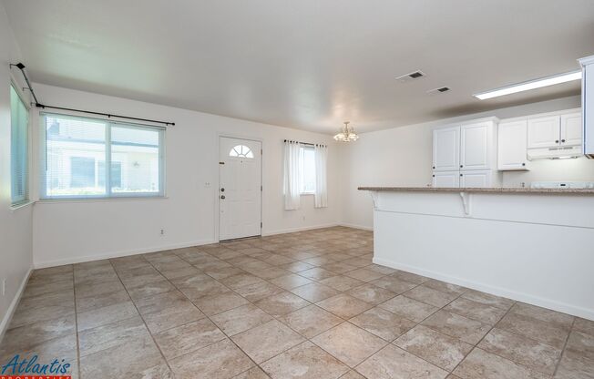 Cambrian Condo | Central A/C | Prime Location