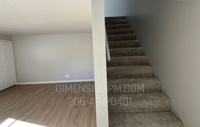 Olympia Townhouses 325 Pattison