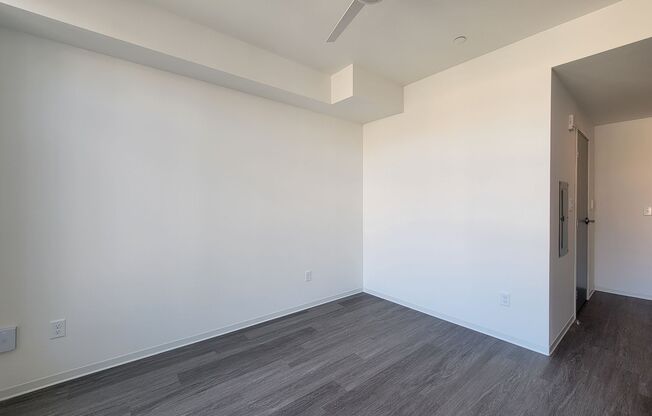 Studio, 1 bath, 252 sqft, $1,440, Unit 726