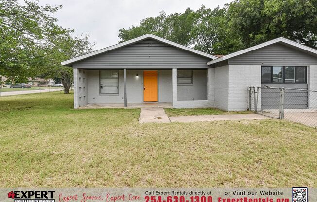 Charming 4-Bedroom Oasis in Killeen, TX: Comfort, Convenience, and Cozy Living Await!