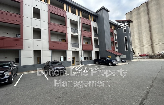 514 W. 10th Street Apt:203