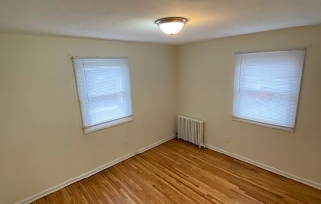 1 bed, 1 bath, 550 sqft, $950, Unit 1917-08