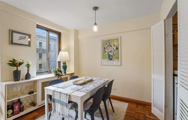 1 bed, 1 bath, 825 sqft, $4,245, Unit E5E