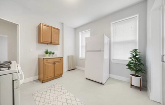 2 beds, 1 bath, 1,450 sqft, $2,450, Unit 2