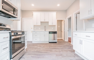 16 ROSSMORE RD