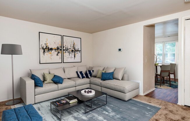 Verona at Middle River