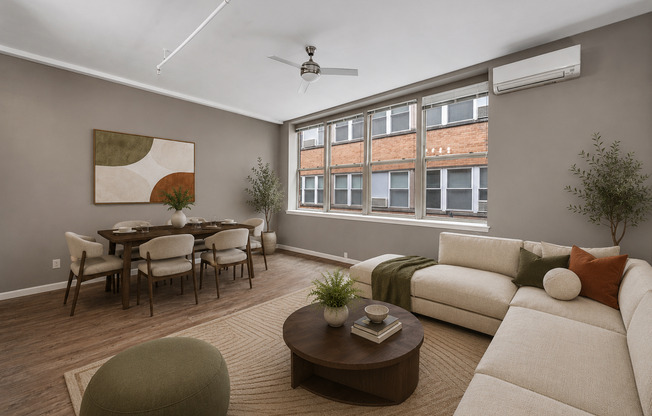 2 beds, 2 baths, 815 sqft, $1,295, Unit 214