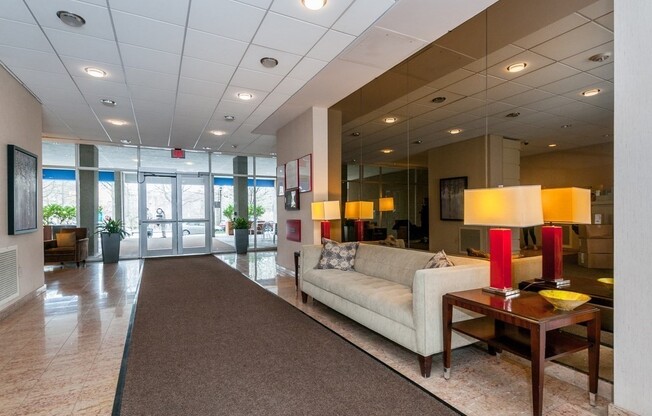 1 bed, 1 bath, 730 sqft, $2,600, Unit 301