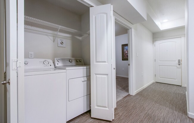 2 beds, 1.5 baths, 872 sqft, $1,750, Unit 217