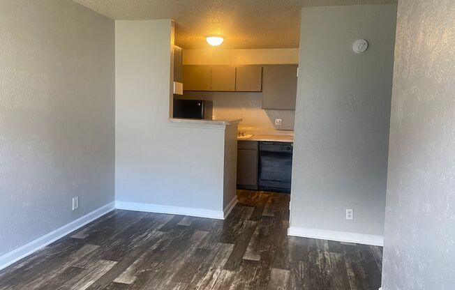 1 bed, 1 bath, 500 sqft, $778, Unit 05M