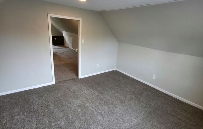 3 beds, 1 bath, $1,200, Unit #2