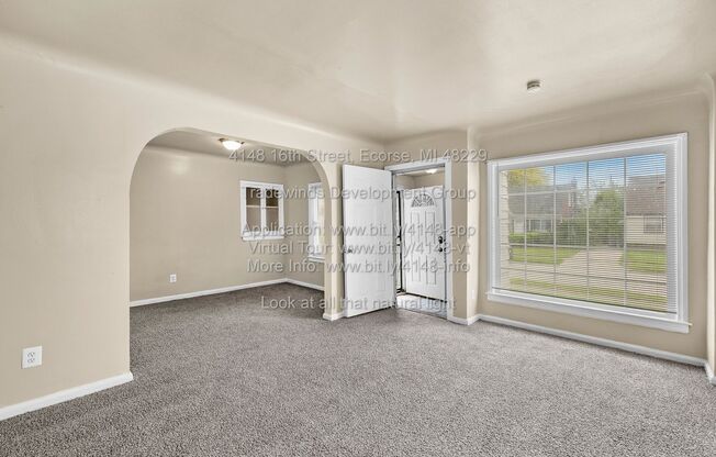 4148 16th St 3bed/1bath with great kitchen and new flooring throughout located in Ecorse
