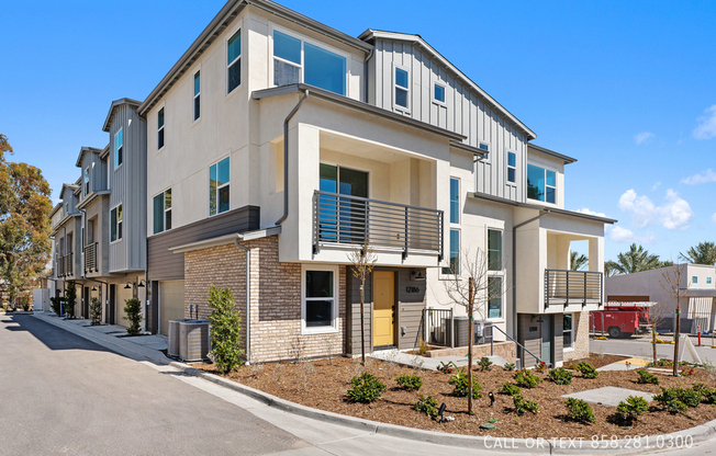 12186 RILEY LN