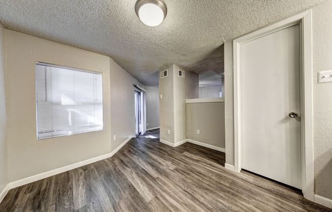 1 bed, 1 bath, 450 sqft, $1,199, Unit 311