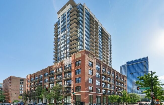 West Loop Gorgeous 1b/1b