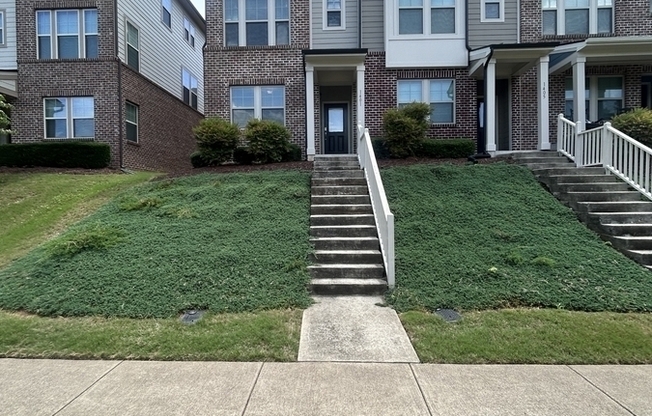 1401 TOWN HOME DR