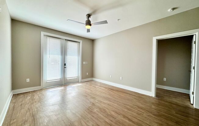 3 beds, 2 baths, 1,333 sqft, $2,050, Unit 1-B101