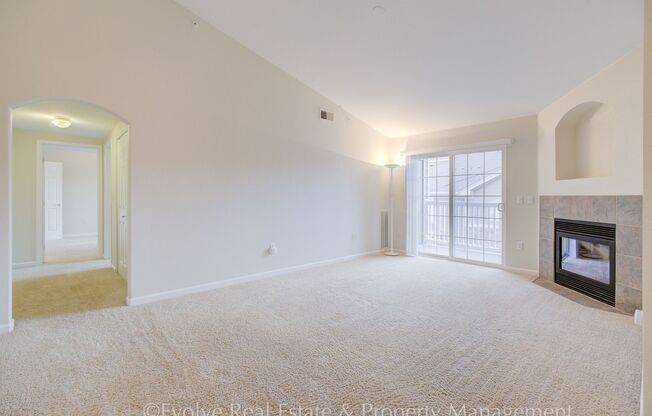 2 beds, 2 baths, $1,795, Unit # 10303