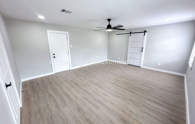 8142 Howard Dr