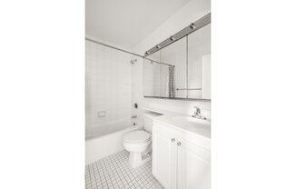 1 bed, 1 bath, 635 sqft, $3,700, Unit 5K