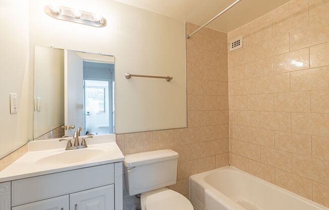 Charming garden-level 2-bedroom, 1-bath home