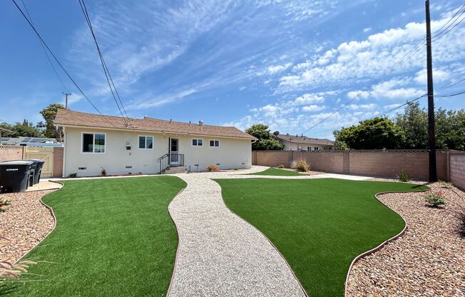 Beautifully Upgraded 3 Bed 2 Bath Home in Orange